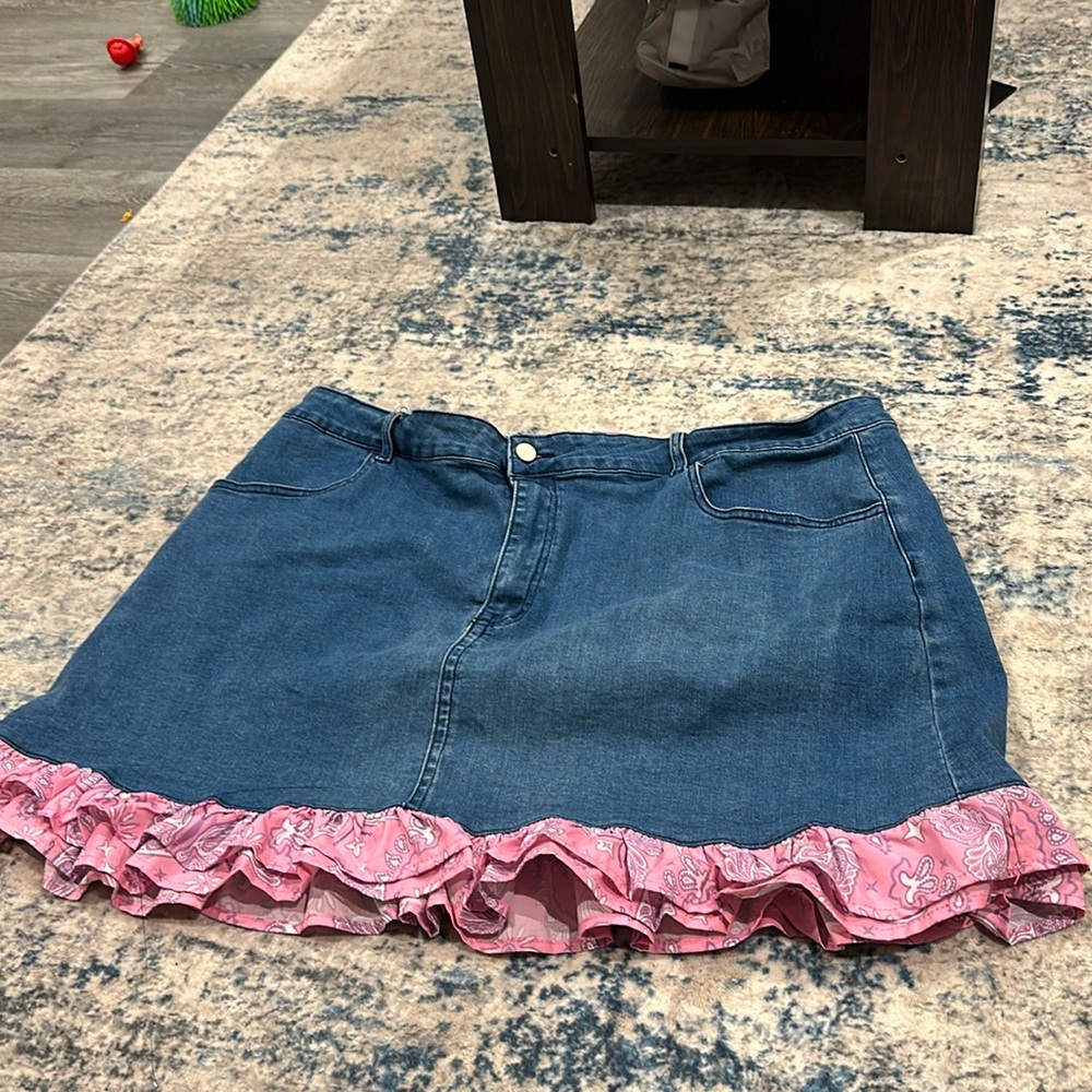 Sugar thrills skirt